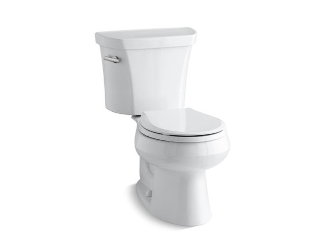 Wellworth® Two-piece round-front toilet, 1.28 gpf